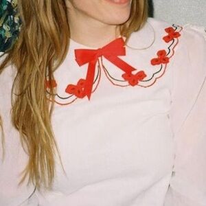 VINTAGE white collar blouse, size small